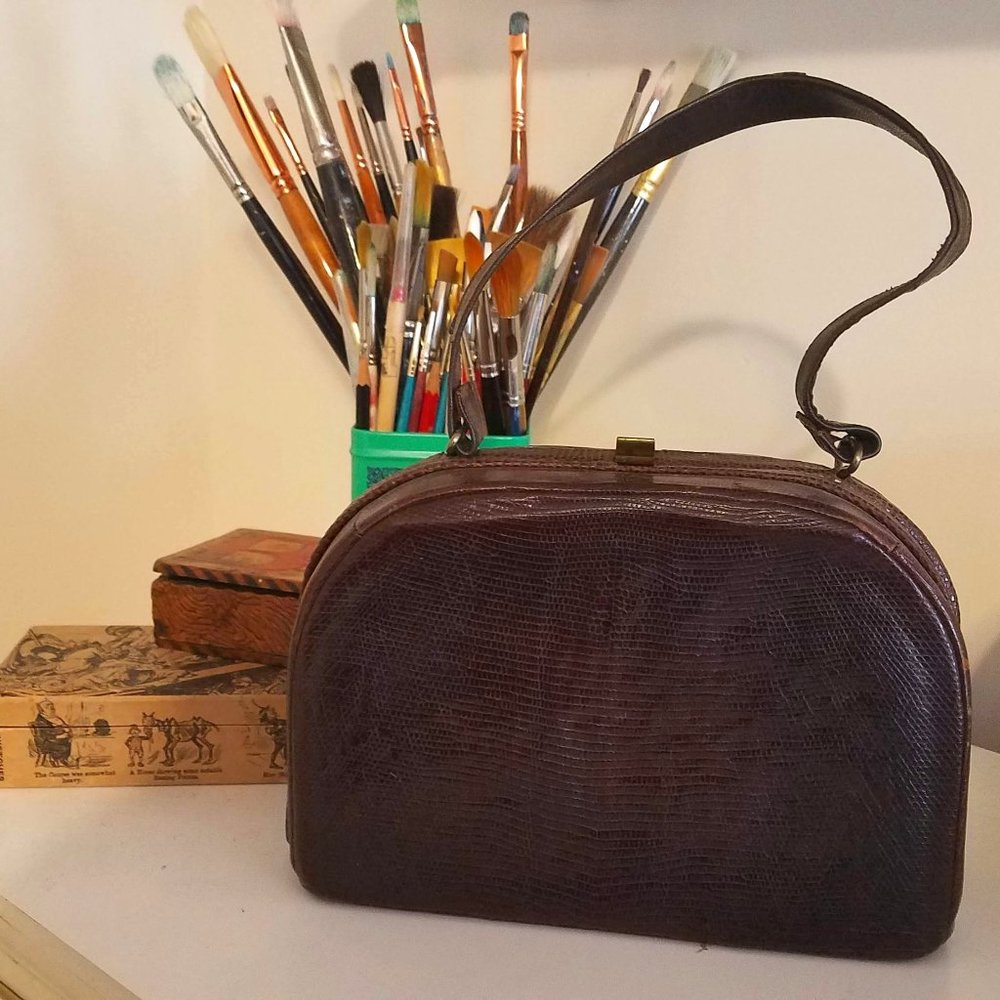 Vintage lizard  or snake skin purse handbag